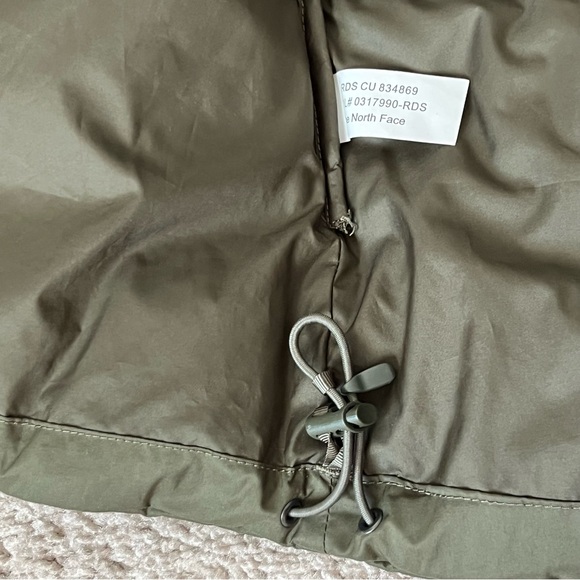 The North Face Nuptse 700 Down Stowaway Puffer Vest - Picture 9 of 16